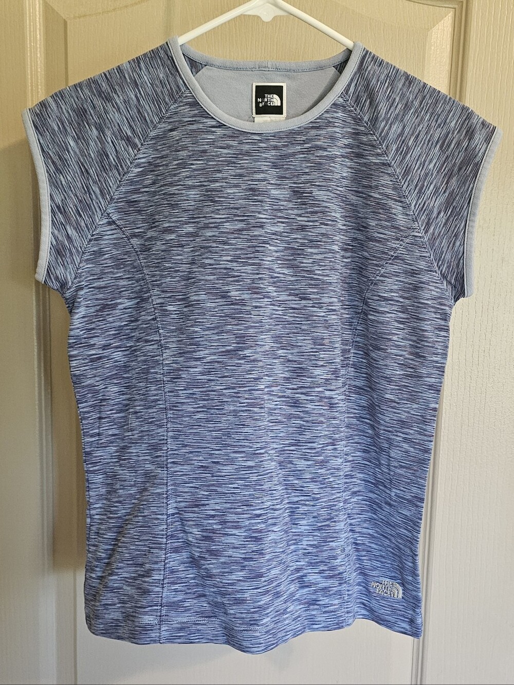 Women's The North Face Vaporwick Medium Nylon Blend Blue Fitted Sports Top